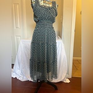 Stretchy midi dress